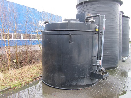 HDPE Opslagtank 7000 liter dubbelwandig verticaal